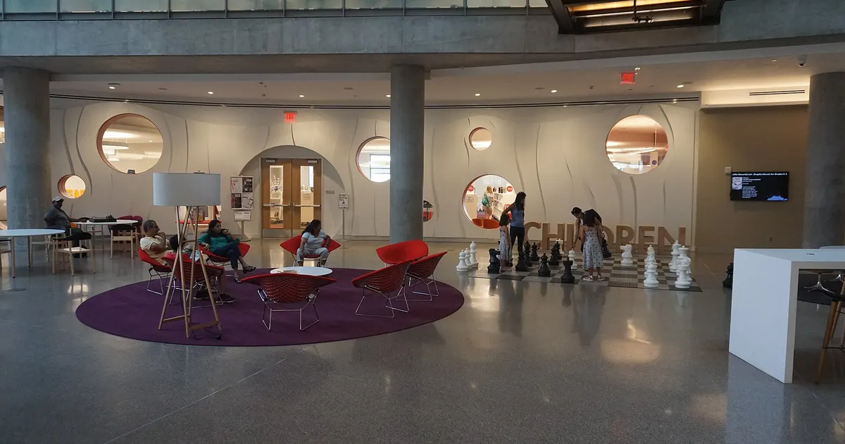 Why Texas Public Libraries Pay Back Almost Five Dollars for Every One